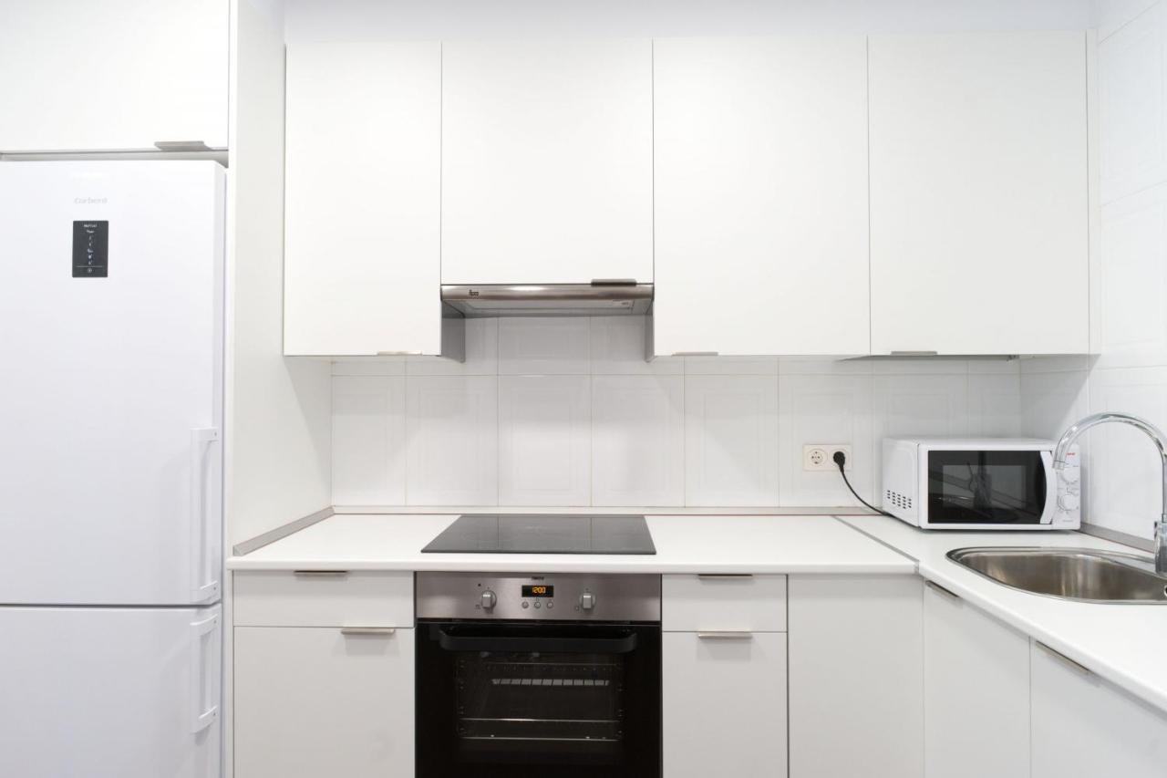 Atlantic - Iberorent Apartments Сан Себастиан Екстериор снимка